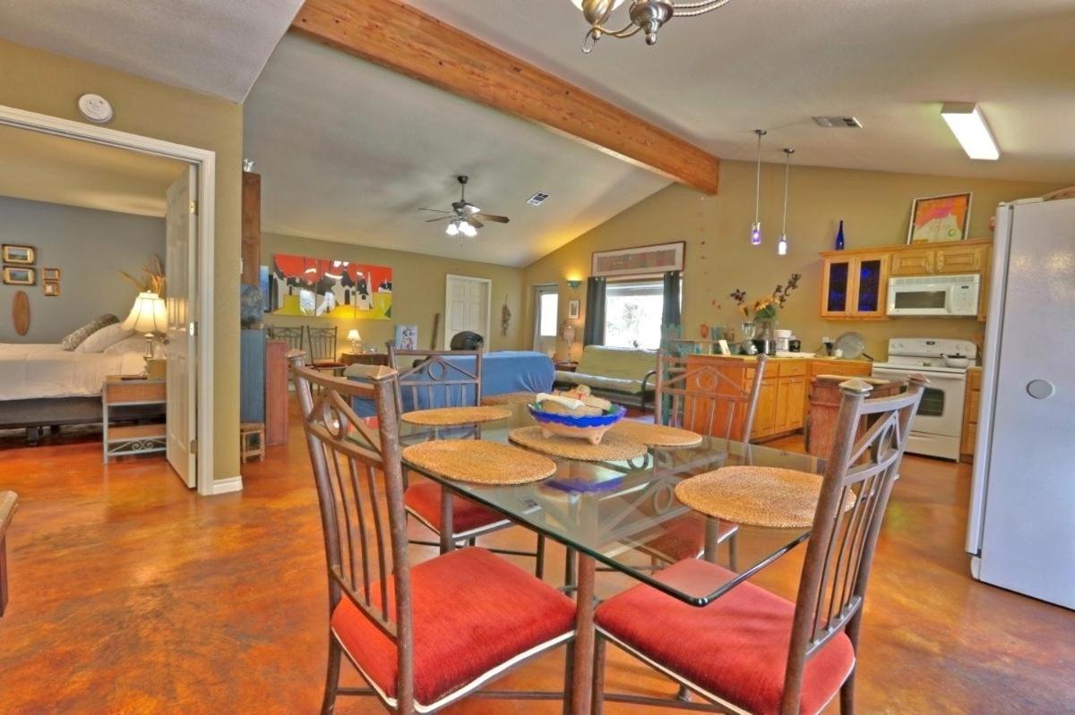 Vila Three Horses Ranch Johnson City Exteriér fotografie